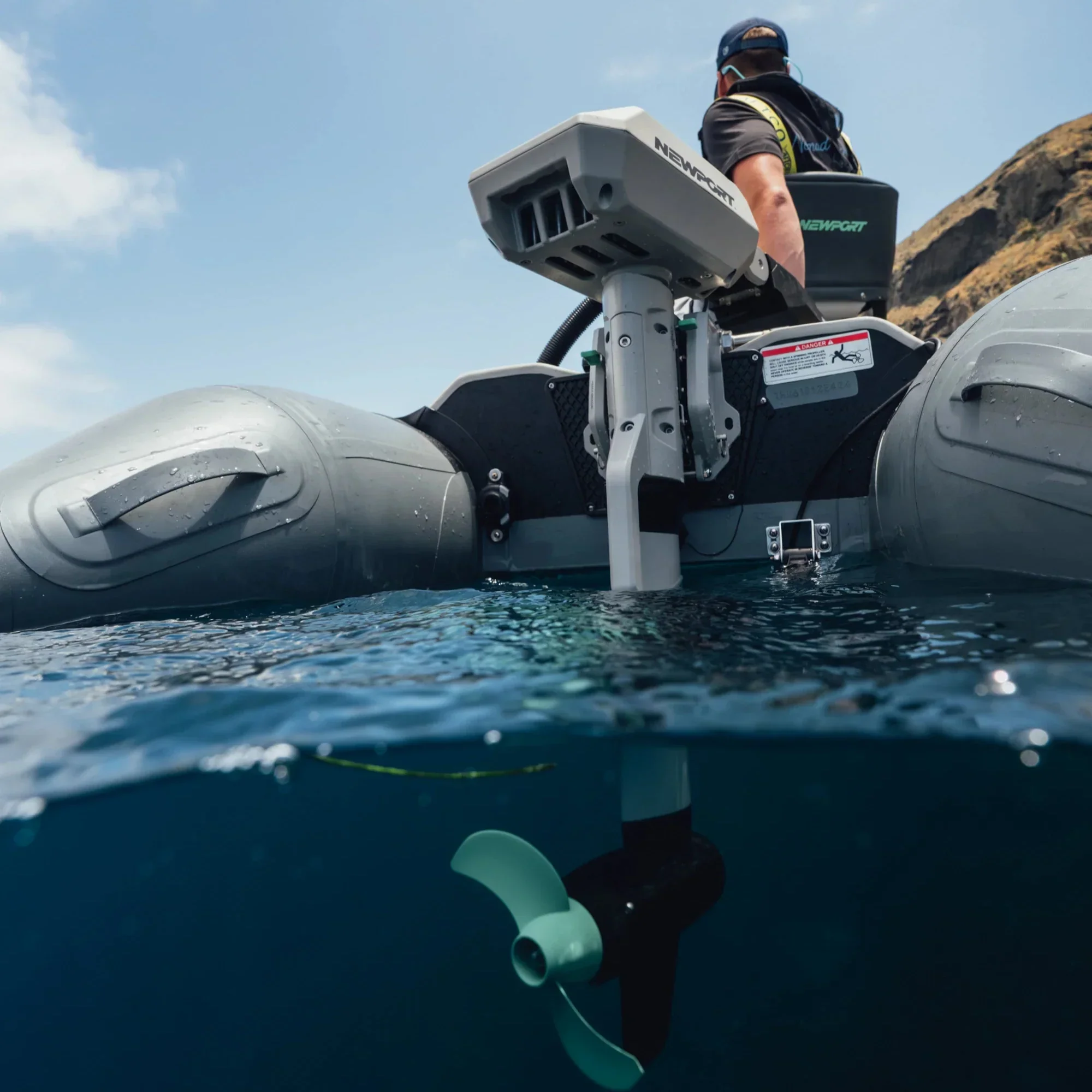 NT600 Electric Outboard Motor - Image 2